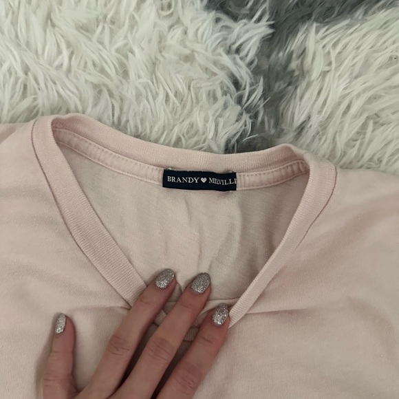 BRANDY MELVILLE - ONE SIZE Pocket Cropped Short Sleeve T-Shirt - Light Pink - Picture 2 of 3